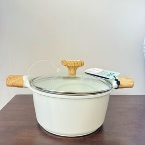 D&W Casserole Dish with Lid